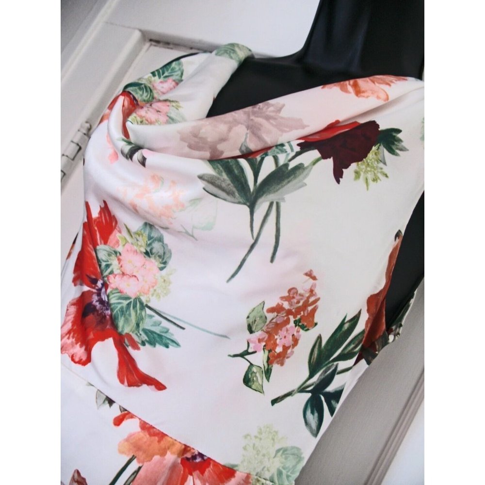 Beautiful H&M 4 Small spring/summer dress, Bright Colors, Red/Orange/Green.